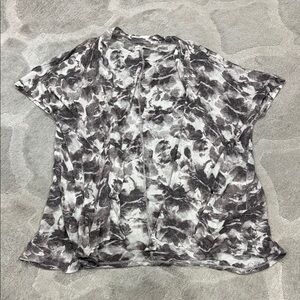 Abercrombie & Fitch Black and Gray Poncho Sweater